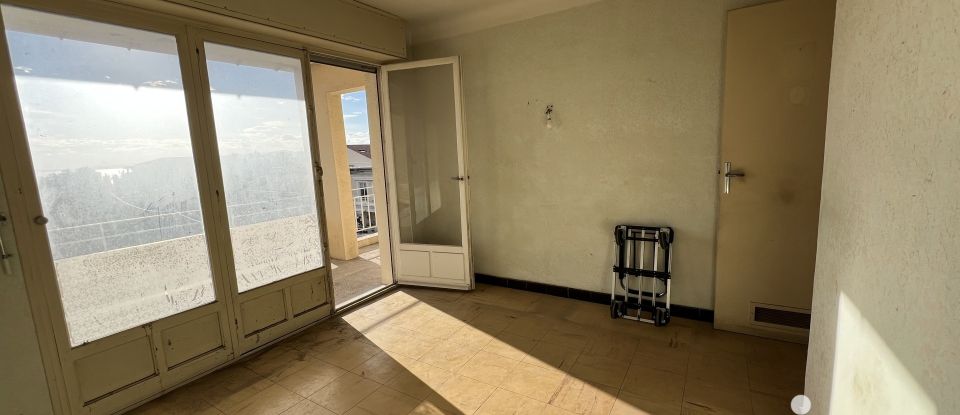 Appartement 3 pièces de 58 m² à Saint-Raphaël (83700)