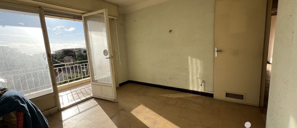 Appartement 3 pièces de 58 m² à Saint-Raphaël (83700)