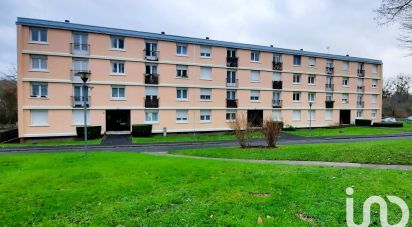 Appartement 4 pièces de 76 m² à Sainte-Geneviève-des-Bois (91700)