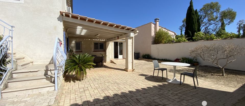 Maison traditionnelle 5 pièces de 155 m² à Salon-de-Provence (13300)