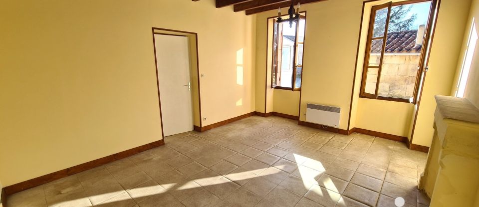 Country house 3 rooms of 72 m² in Romegoux (17250)