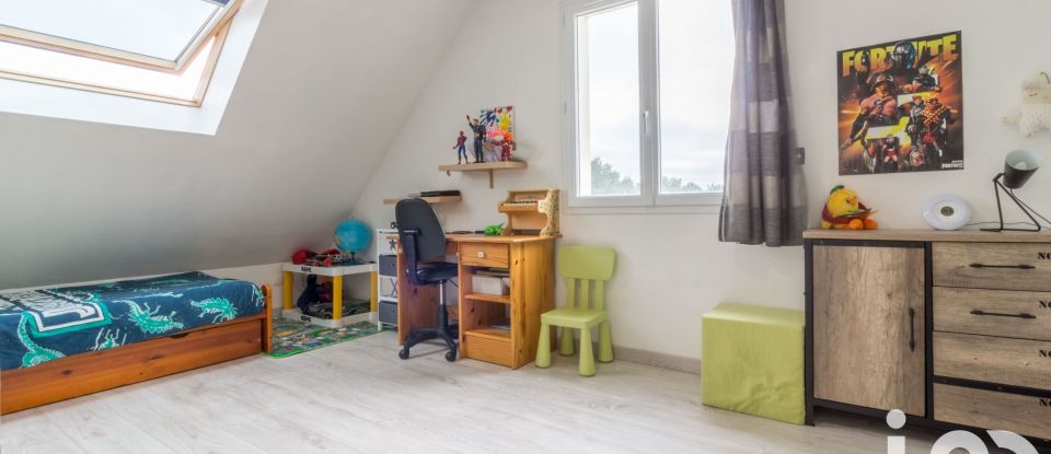 Maison 8 pièces de 200 m² à Marigny-les-Usages (45760)