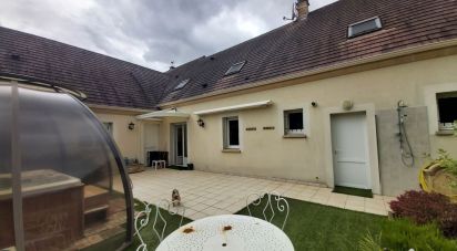 Maison 9 pièces de 247 m² à Malay-le-Grand (89100)