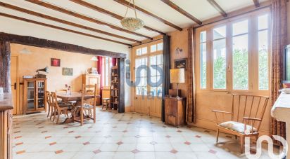 Traditional house 5 rooms of 85 m² in Savigny-sur-Orge (91600)