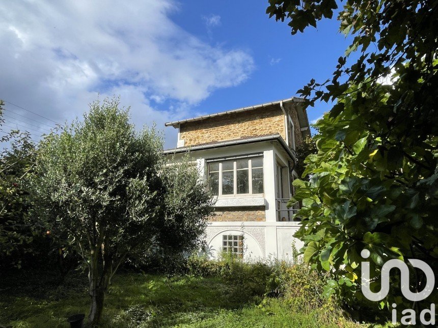 Maison traditionnelle 4 pièces de 82 m² à Chelles (77500)