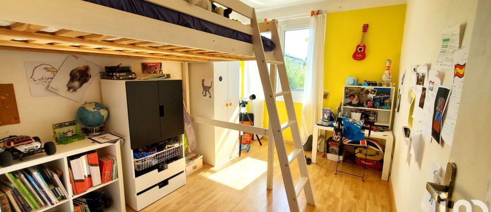 Maison 5 pièces de 195 m² à Fillinges (74250)