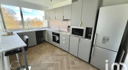 Appartement 4 pièces de 75 m² à Vélizy-Villacoublay (78140)