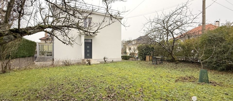 Maison 8 pièces de 167 m² à Metz (57070)