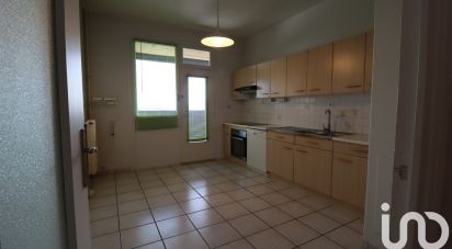 Appartement 5 pièces de 105 m² à Cournon-d'Auvergne (63800)