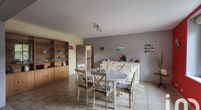 Country house 5 rooms of 165 m² in Lhomme (72340)