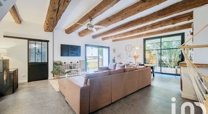 Maison de village 5 pièces de 145 m² à Châteauneuf-de-Gadagne (84470)