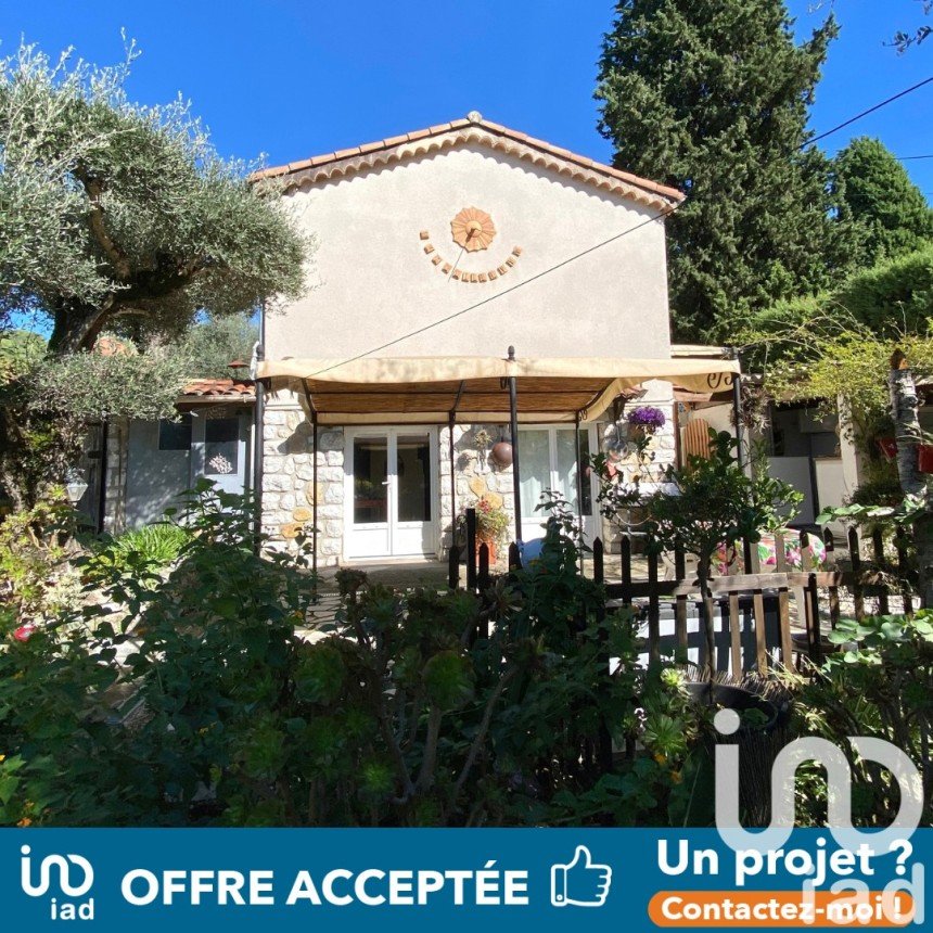 House 3 rooms of 60 m² in Roquefort-les-Pins (06330)