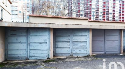 Parking/garage/box de 15 m² à Saint-Étienne (42000)