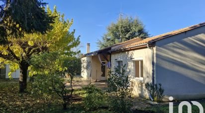 Traditional house 4 rooms of 87 m² in Pineuilh (33220)