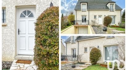 Traditional house 5 rooms of 145 m² in Breuillet (91650)