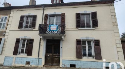 House 6 rooms of 137 m² in Saint-Gérand-le-Puy (03150)