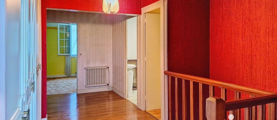 Maison 6 pièces de 160 m² à Lamothe-Montravel (24230)