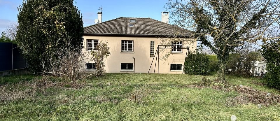 Maison 5 pièces de 121 m² à Saint-Bonnet-les-Oules (42330)