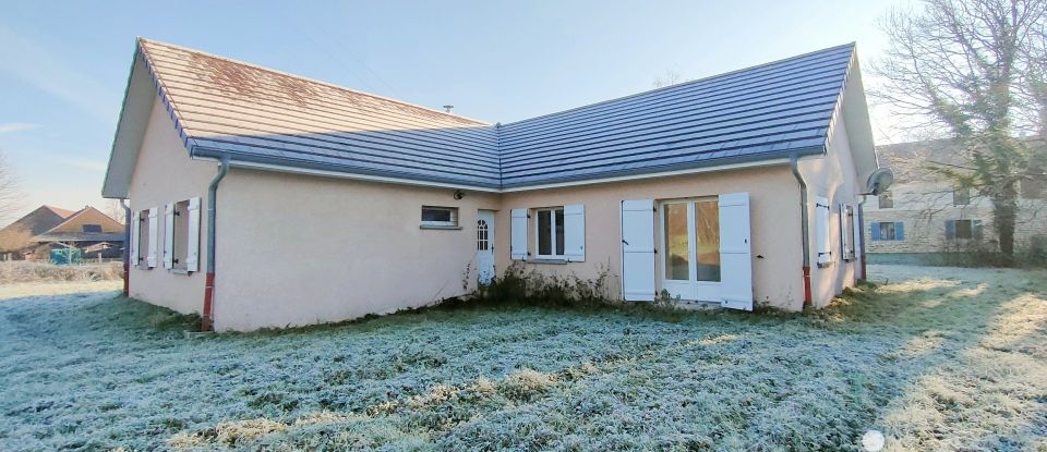 Pavillon 6 pièces de 120 m² à Biefmorin (39800)