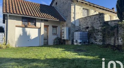 Maison 3 pièces de 102 m² à Omps (15290)