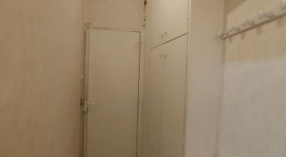 Studio 1 room of 17 m² in Paris (75017)