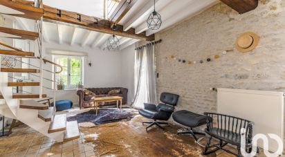 Longère 10 pièces de 245 m² à Puiseaux (45390)