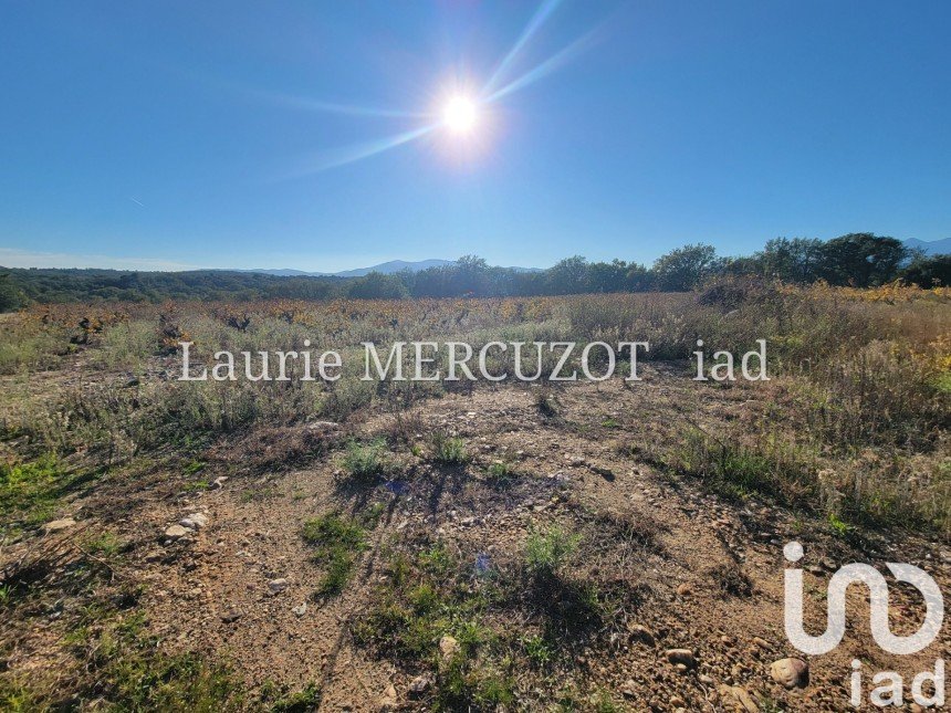 Land of 5,700 m² in Passa (66300)