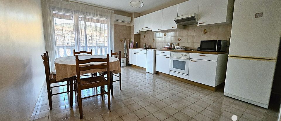 Appartement 5 pièces de 122 m² à Draguignan (83300)