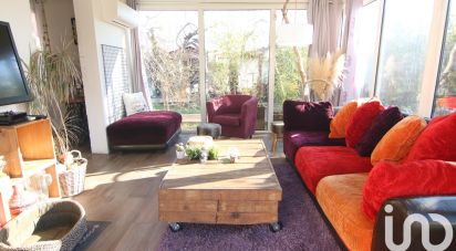 House 4 rooms of 105 m² in La Roquebrussanne (83136)