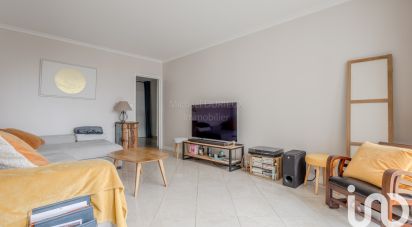 Apartment 5 rooms of 100 m² in Les Lilas (93260)