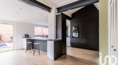 Maison 4 pièces de 125 m² à Bègles (33130)