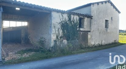 Barn conversion 4 rooms of 200 m² in Fontaines-d'Ozillac (17500)