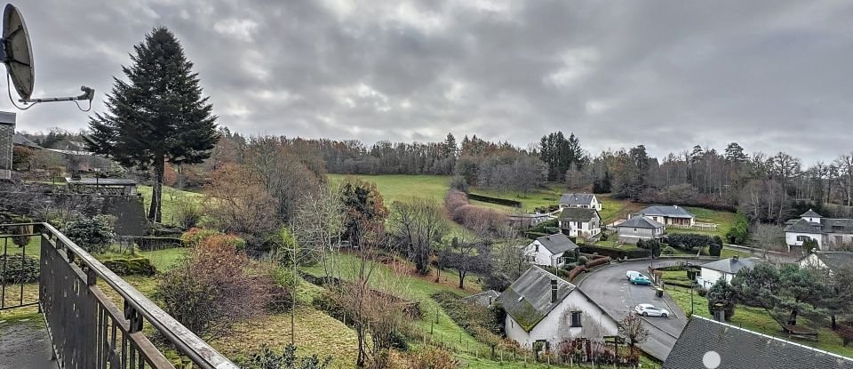 Village house 6 rooms of 140 m² in Bugeat (19170)