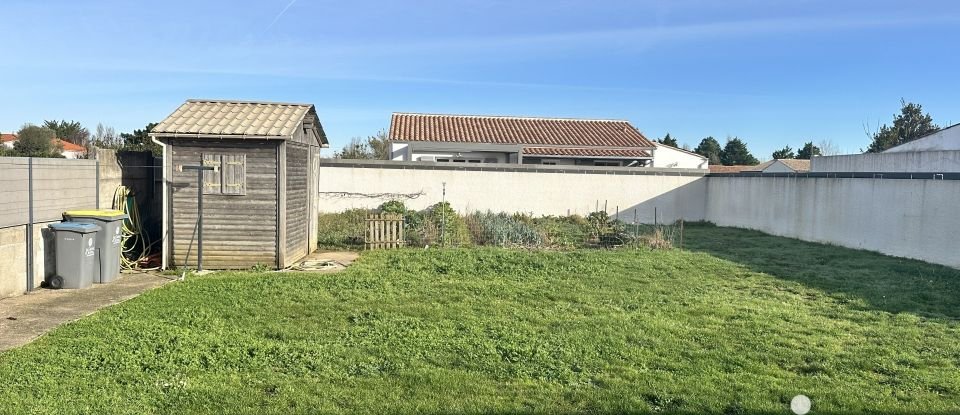 Traditional house 4 rooms of 110 m² in Les Sables-d'Olonne (85100)