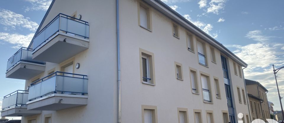 Appartement 2 pièces de 46 m² à Ay-sur-Moselle (57300)