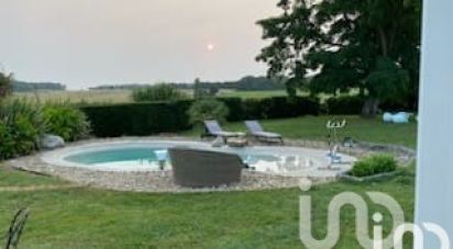 Mansion 8 rooms of 300 m² in Breuillet (17920)