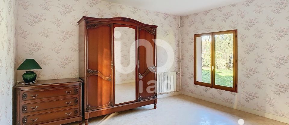 Traditional house 6 rooms of 157 m² in Semoine (10700)