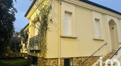 Traditional house 9 rooms of 320 m² in Nogent-sur-Marne (94130)