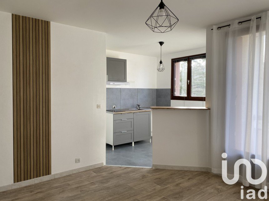 Appartement 1 pièce de 25 m² à Livry-Gargan (93190)