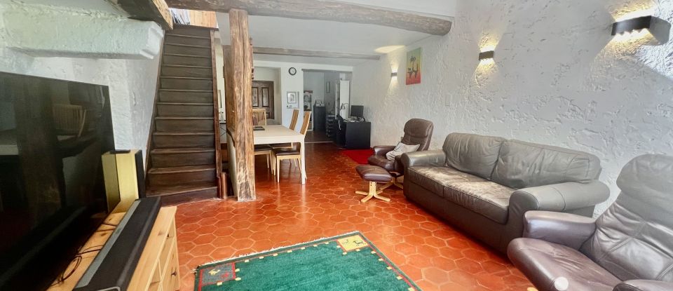 Village house 5 rooms of 120 m² in La Garde-Freinet (83680)