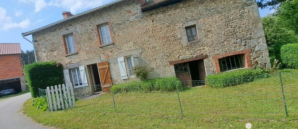 Country house 5 rooms of 85 m² in Giat (63620)