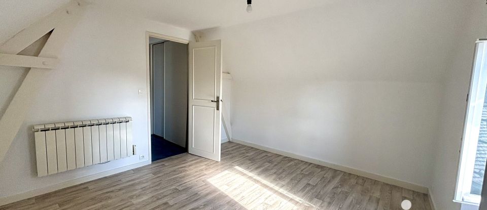 Immeuble de 150 m² à Argentré-du-Plessis (35370)