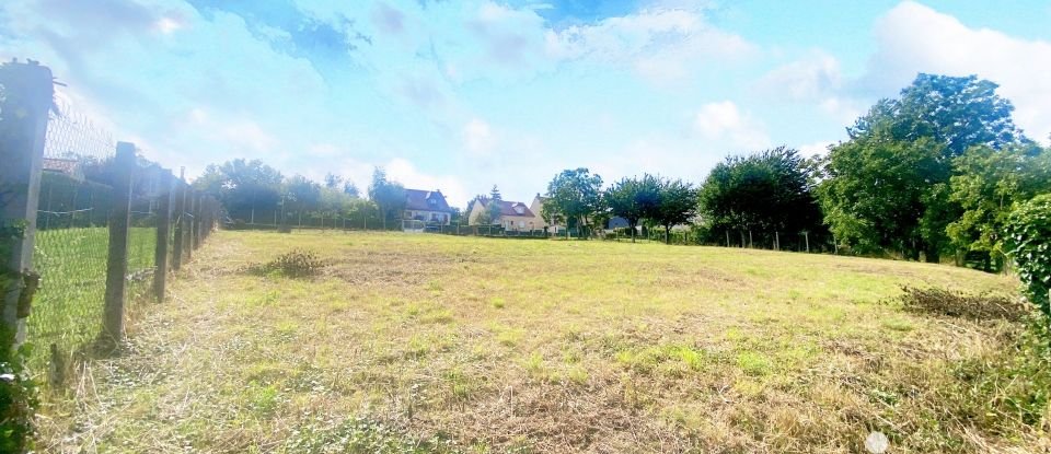 Land of 1,856 m² in Grigny (91350)