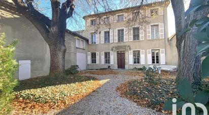 Mansion 11 rooms of 424 m² in Carpentras (84200)