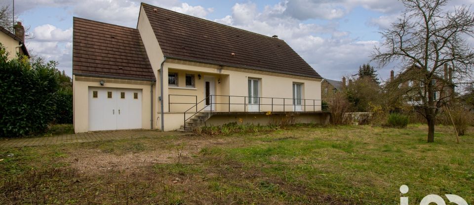 Maison traditionnelle 4 pièces de 84 m² à Margny-lès-Compiègne (60280)