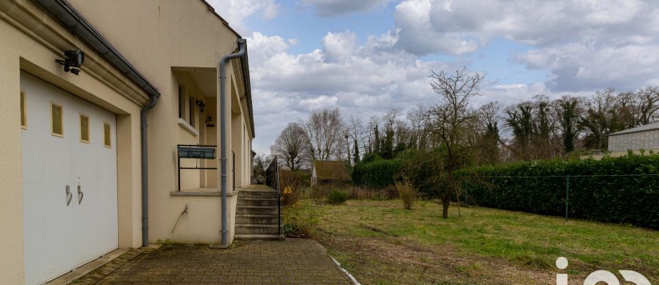 Maison traditionnelle 4 pièces de 84 m² à Margny-lès-Compiègne (60280)