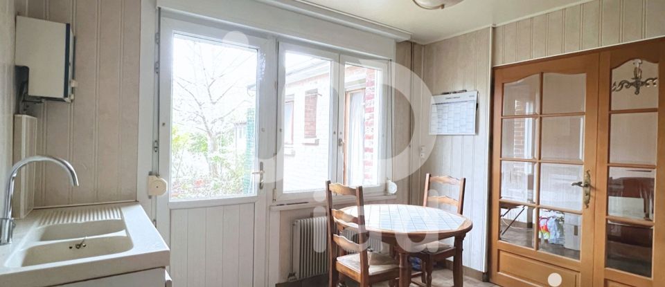 House 5 rooms of 93 m² in Lille (59260)