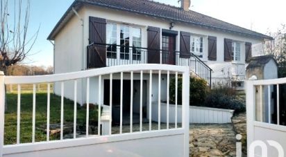 House 4 rooms of 90 m² in Descartes (37160)