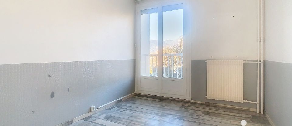 Appartement 3 pièces de 64 m² à Saint-Martin-d'Hères (38400)