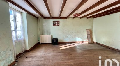 House 4 rooms of 95 m² in Reignac (16360)